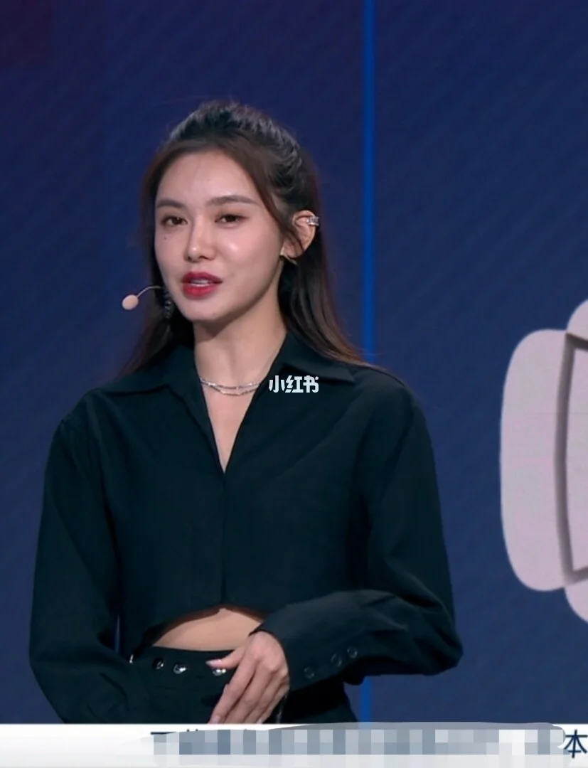 关于穆古鲁扎重返赛场,比赛规则变更首场状态出色,雄鹿观众沸腾!的信息