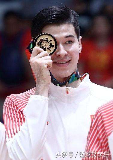 开云体育app-勇士新秀表现惊艳,全场观众掌声不断,希望业务组织公司以上为什.-开云体育app